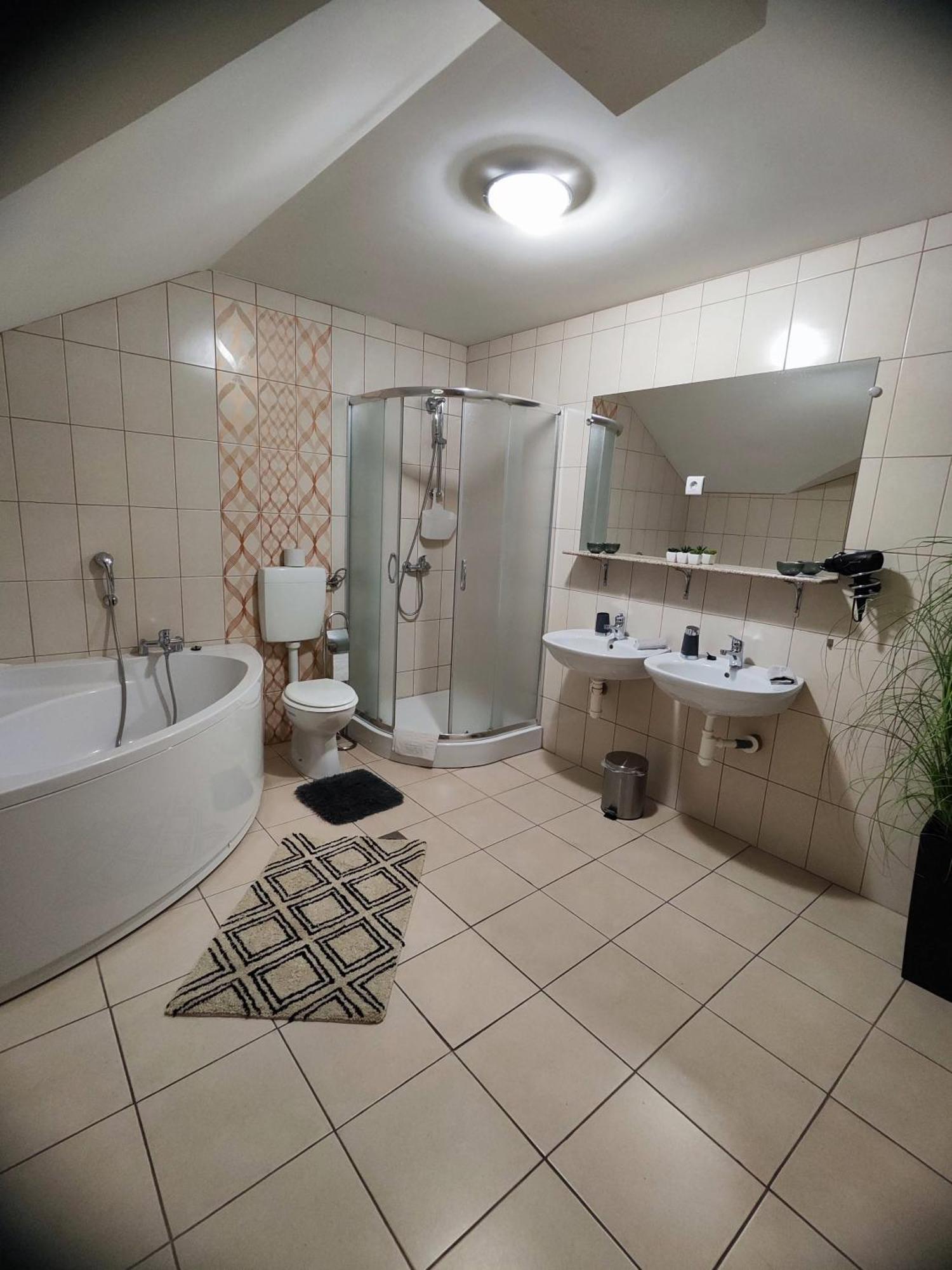 Apartments Tome Lublana Zewnętrze zdjęcie